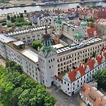 Pearl Of The Old Town - Sunny Terrace